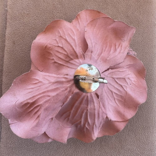 Fabric Flower Brooch large, like new, pink