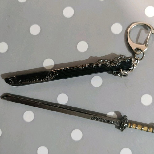 Vikings sword keychain like new