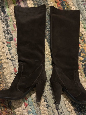 Guess καστόρινες μπότες σαν καινούργιες, καφέ, μέγεθος 36