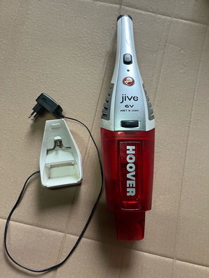 Hoover SJ 60WWR6 επαναφορτιζόμενο σκουπάκι χειρός 6V κόκκινο