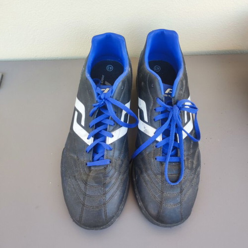 Classico football shoes size 43 like new, black and blue