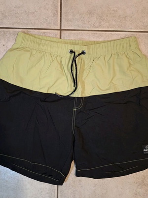 Μαγιό σορτς Admiral σαν καινούργιο, μέγεθος L, μαύρο και πράσινο