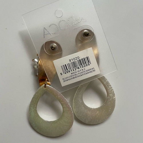 Doca women's formal earrings new, white and gold