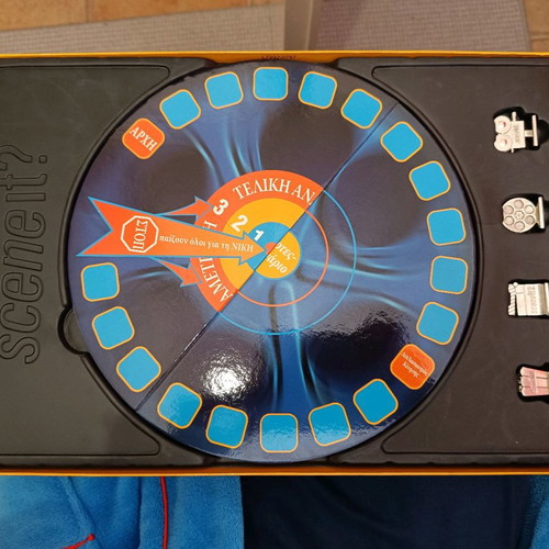 Scene It? board game used with DVD