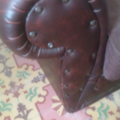 Leather antique sofa set used, 3 pieces with suede cushions