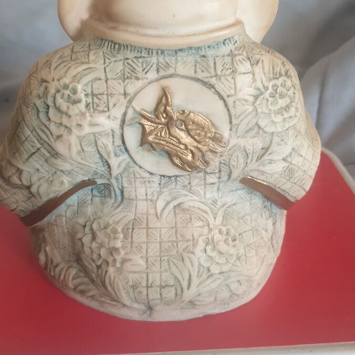 Laughing Buddha Budai hand made alabaster statue like new