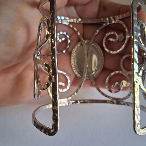 Cuff bracelet new, Art Nouveau style with black cabochon stone
