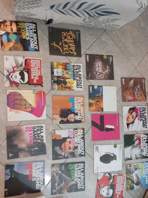 Magazine inserts used for movies and games, pack of 22 from Seven