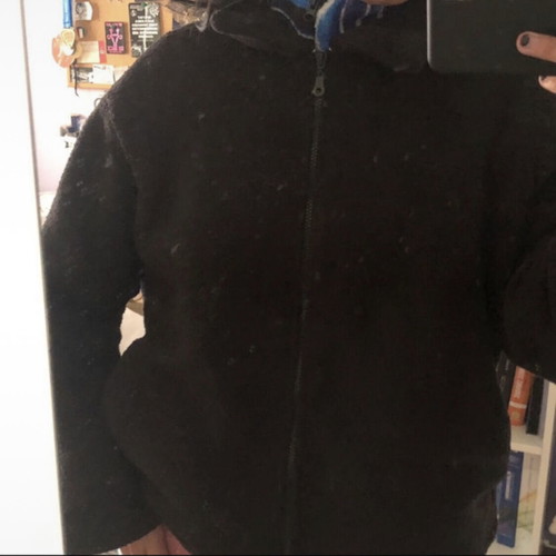 Black fleece size M like new, gothic emo alternative style