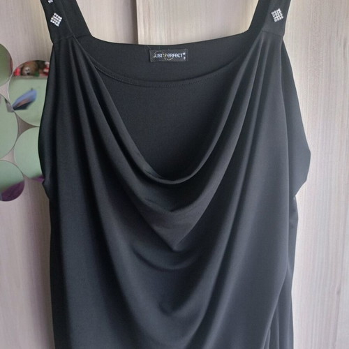 Women's fantastic set like new, black