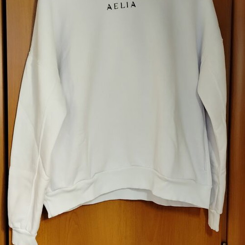 Aelia sweatshirt like new, multicolor, one size