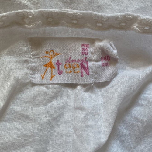 Girls Button Up Long Sleeve Shirt like new, size 140 cm, white
