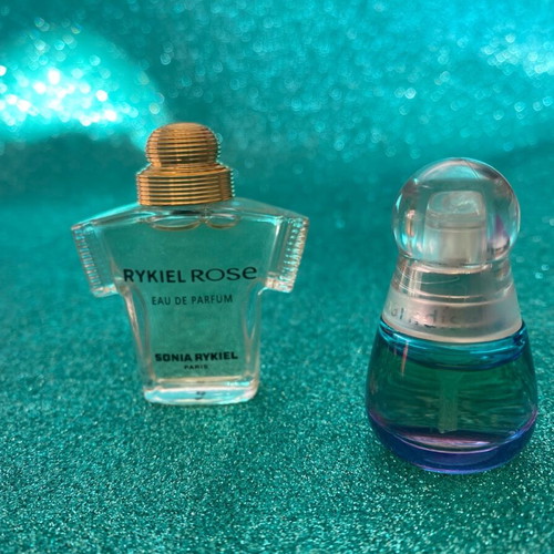 Miniature like new, pack of 2 pieces