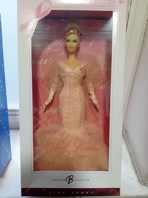 Barbie Pink Ribbon συλλεκτική κούκλα