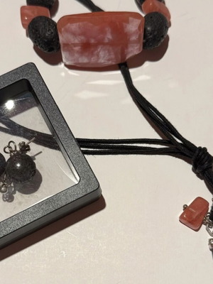 Handmade bracelet, necklace and silver 925 earrings with strawberry quartz and volcanic lava like new