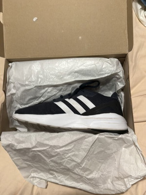 Adidas Cloud Foam αθλητικά παπούτσια μεταχειρισμένα, νούμερο 47
