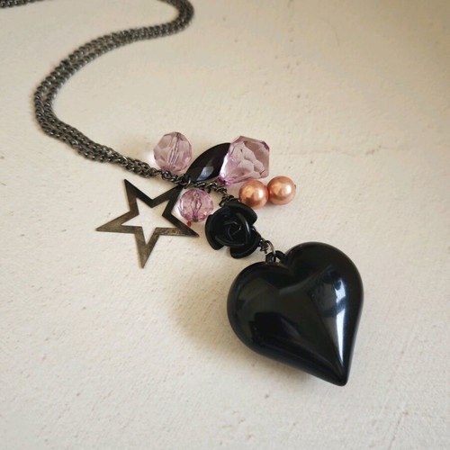 Long necklace used, black, 52cm length with 7cm extension