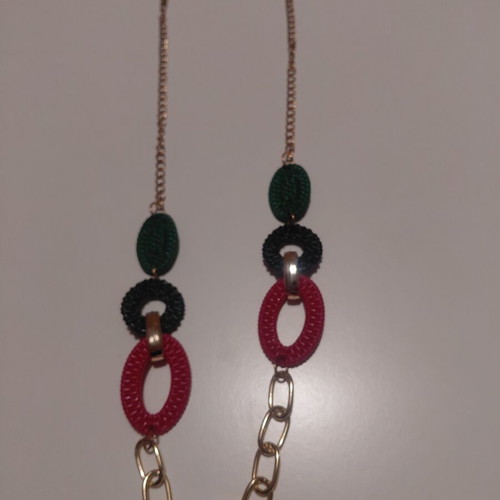 Summer necklace new with fantastic colors