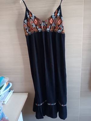 Γυναικείο φόρεμα Platinum σε σκούρο μπλε/μαύρο, σαν καινούργιο