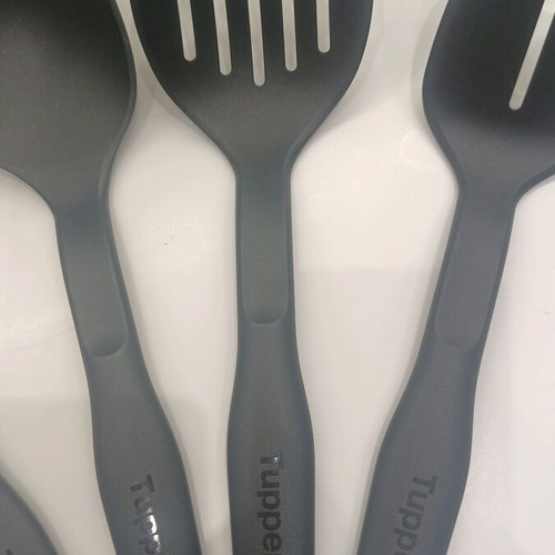 Tupperware cooking utensils set new