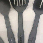 Tupperware cooking utensils set new