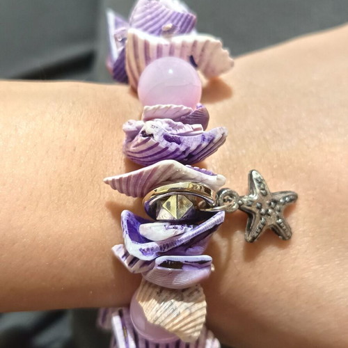 Summer purple bracelet with shells like new