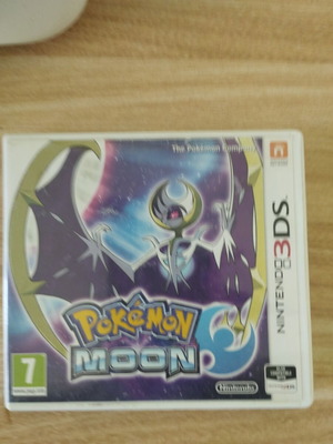 Pokémon Moon Nintendo 3DS game used