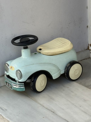 Lisciani Carotina My Super Car educational toy used for 18-36 months