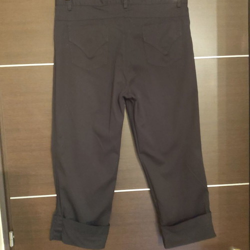 Women's Capri Pants like new, size M 38 10, black