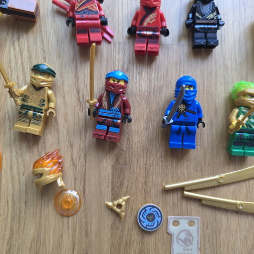 Lego Ninjago Minifigures pack of 7 authentic like new