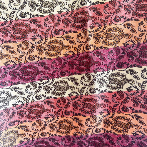 Pashmina 100% cashmere like new with traditional lachouri pattern