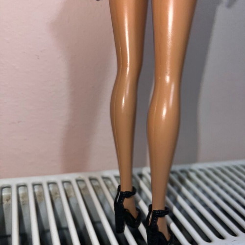 Barbie Purple Dress Doll 2002 Version like new with purple dress and black sandals