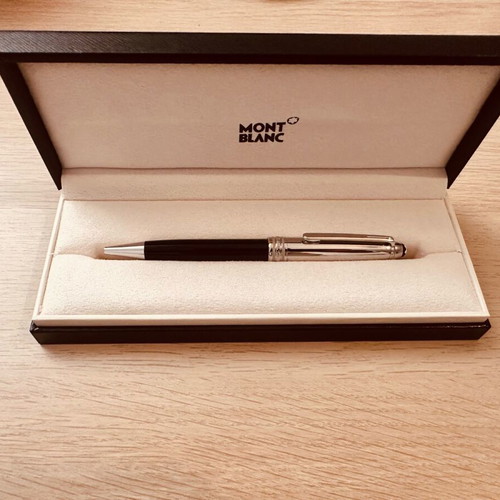 Montblanc Meisterstuck pen new with packaging