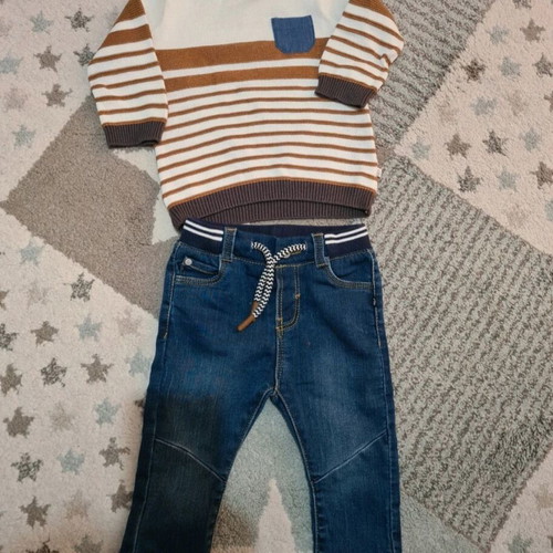Obaibi sweater and jeans set 6-9 months like new