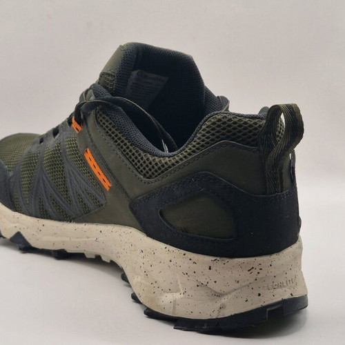 Columbia Peakfreak 2 hiking shoes, size 42, black and green