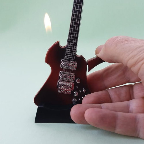 Decorative lighter used for music lovers