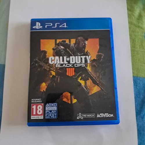 Call of Duty Black Ops 4 PS4 game like new, scratch-free