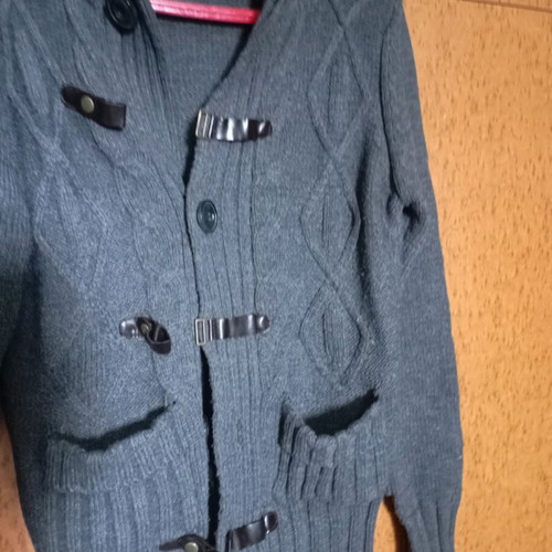 Men's knitted cardigan gray like new