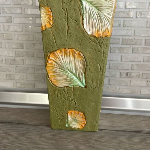 Ceramic vase like new