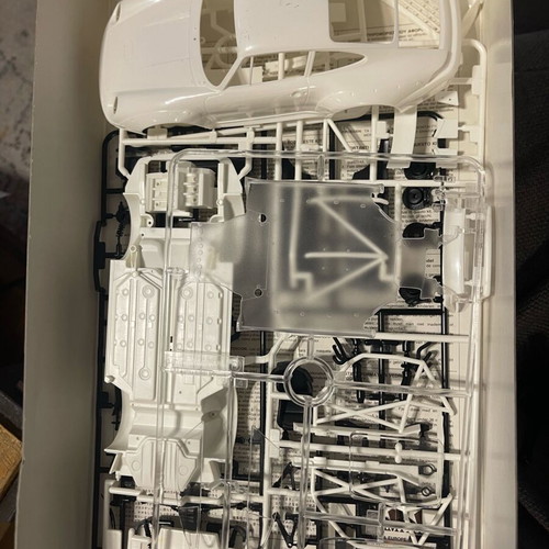 Tamiya Porsche 911 GT2 static assembly model like new