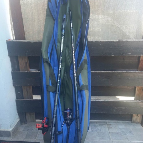 2 Bolonez fishing rods with reels and bag, 5m each