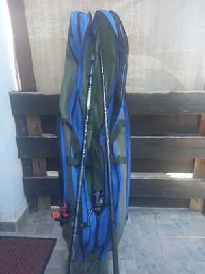 2 Bolonez fishing rods with reels and bag, 5m each