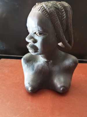 African wooden statue bust, possibly ebony, vintage
