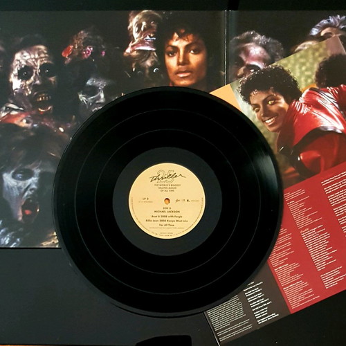 Michael Jackson Thriller 25th Anniversary Deluxe Edition double LP like new
