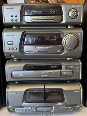 Technics stereo system complete set like new