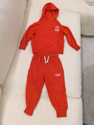 Σετ φόρμας για αγόρι νούμερο 98 σαν καινούργιο από Sinsay