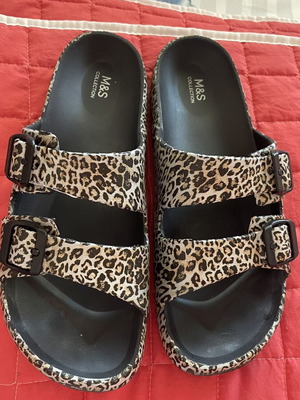 Marks & Spencer summer sandals like new, leopard print, size 40