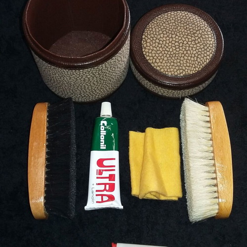 Shoe polishing set used, 2 pieces