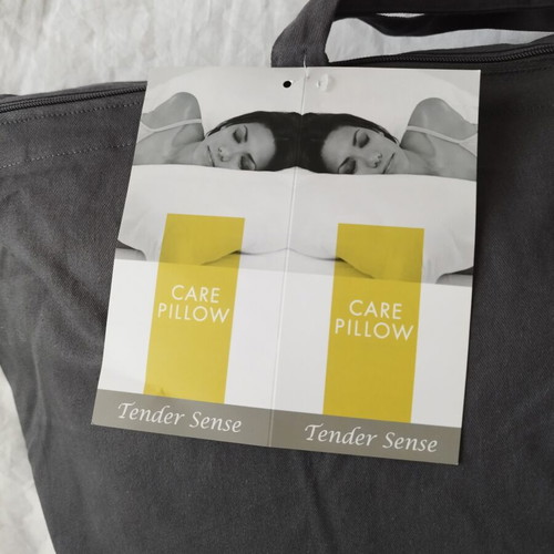 Media Strom anatomical sleep pillow, hypoallergenic, new