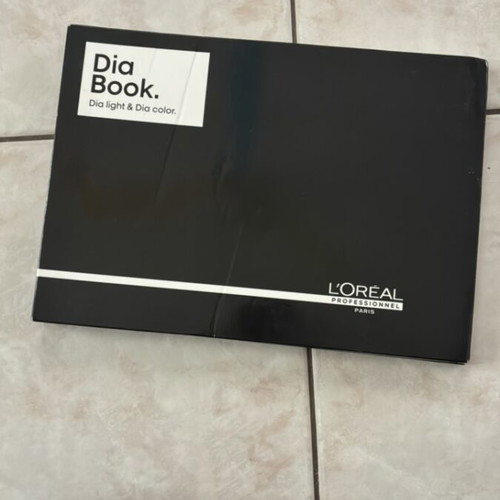 L’Oréal Professionnel Dia Book color chart